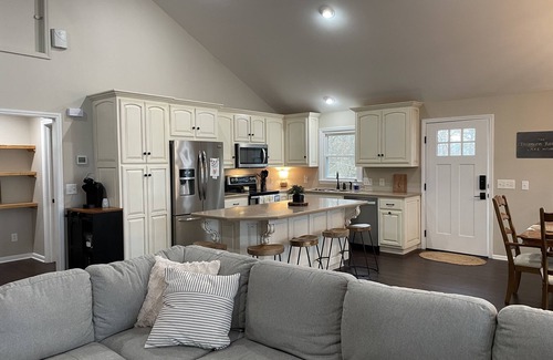 Mount Gilead Casa | Lake Front House with Dock, Kayaks, and Boat Slip