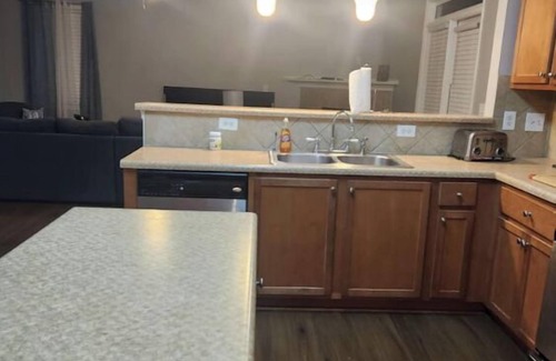 Newnan Casa | lake front property in a beautiful subdivision