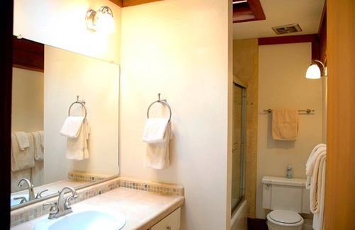 Tahoe Tavern Casa | Lake Front Property w/Pool/Pier/Patio/Tennis-Walk to Downtown Tahoe City