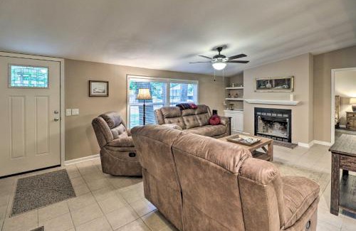 Piney Casa | Lake Hamilton Home with Dock 8 Mi to Hot Springs NP