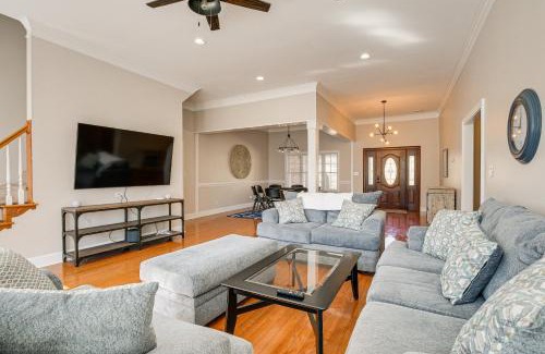 Fair Play Casa | Lake Hartwell Getaway with Private Dock and Fire Pit!