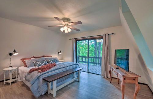 Seneca Casa | Lake Hartwell Home with Dock Less Than 10 Miles to Clemson!