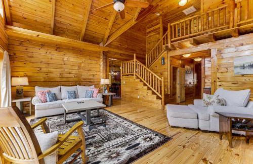 Fair Play Casa | Lake Hartwell Home with Game Room Near Clemson!