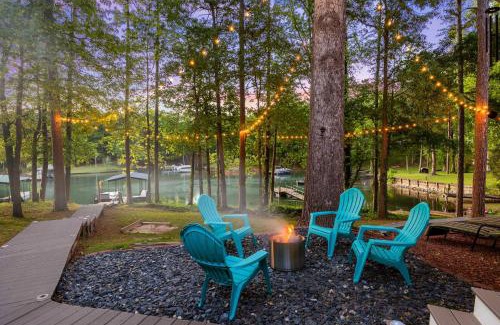 Fair Play Casa | Lake Hartwell Vacation Rental with Boat Dock and Slip!