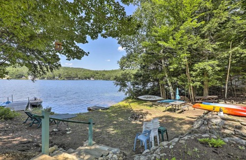 Sanbornton Casa | Lake Hermit Cabin with Kayaks and Paddleboards!