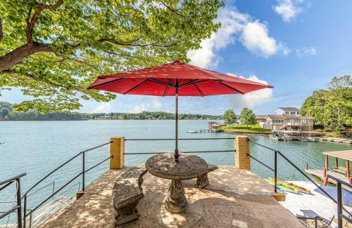 Hickory Casa | Lake Hickory Trio 1 BR Pink Unit