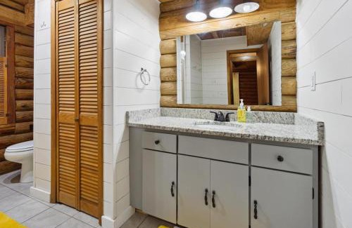 Fleming Casa | Lake home near Savannah Downtown