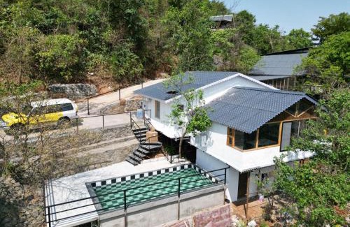 Lonavala Apartamento | Lake House