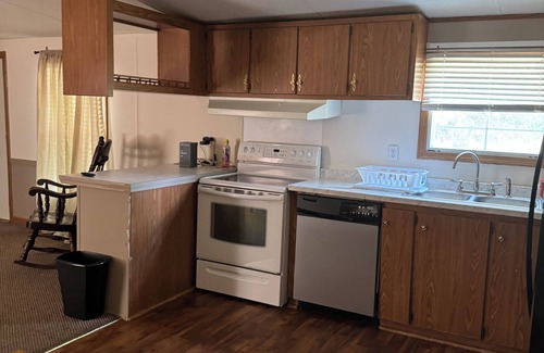 Manning Casa | Lake House not on water but very close to all access to lake