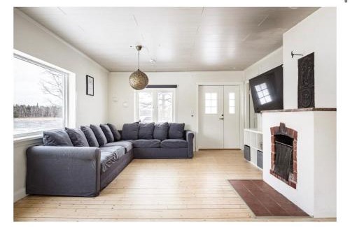 Farstanaset Villa | Lake house
