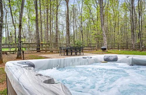 Bumpass Casa | Lake House with Hot Tub and Fire Pit