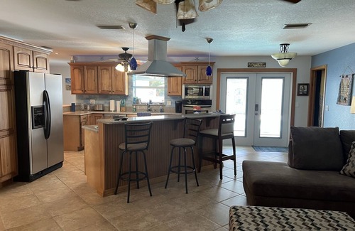 Winter Haven Casa | LAKE HOUSE WITH PRIVATE Free HEATED POOL & GAME ROOM 4 min FROM LEGOLAND