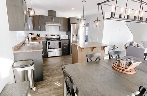 Ashfield-Colborne-Wawanosh Casa | Lake House with private beach on Lake Huron, 4 bed, 2 bath - all season.