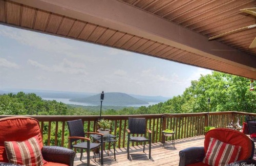 Fairfield Bay Casa | Casa del lago con una vista increíble del lago Ferry Greer & Sugarloaf