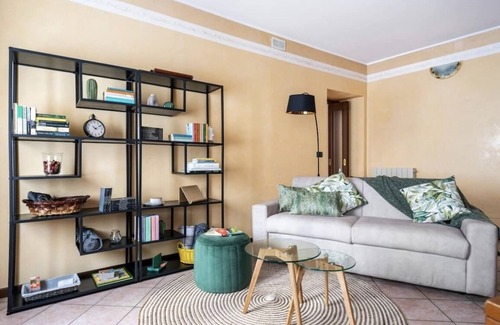 Pisogne Apartamento | ISEO LAKE - Modern accommodation in the historical centre