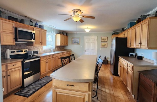 Benton Casa | Lake it Easy at Kentucky Lake