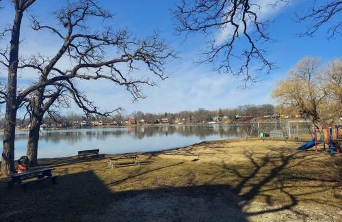 Union Grove Apartamento | Lake it Easy at this beautiful 2 bedroom lake home