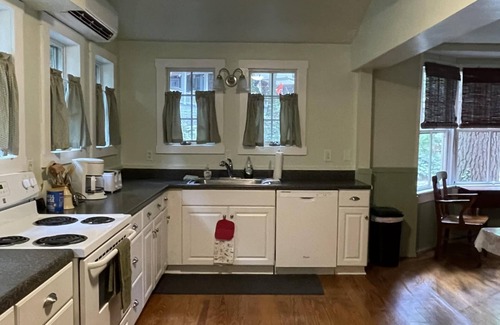 Mount Gretna Cabaña | She Shed Cottage