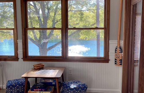 Seneca Casa | Lake Keowee Lakefront – Kayaks, Dock, Pets Welcome, level water entry