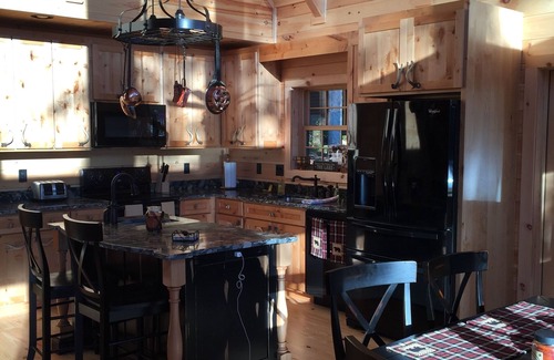 Serenity Bay Cabina | LAKE KEOWEE LAKEVIEW CABINA CON MUELLE CERCA DE CLEMSON