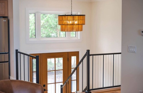 Alpena Casa | Lake|King bed|Game room|Firepit|AC|Dock