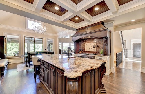 Buford Casa | Lake Lanier Luxury 5 Bedroom Waterfront Home with Spectacular Views Buford, GA