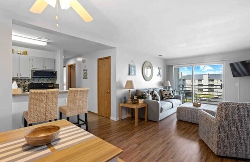 Port Clinton Condominio | Lake Like Retreat