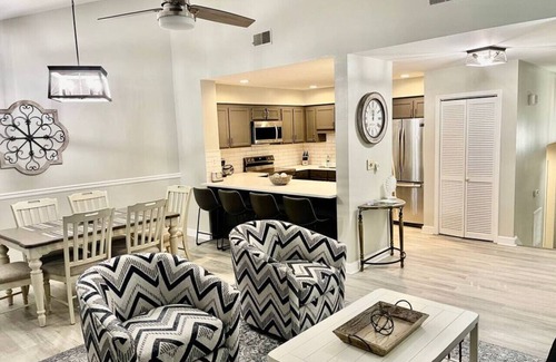 Lake Lure Condominio | *LAKE LURE LUXURY-RUMBLING BALD RESORT-RENOVATED*