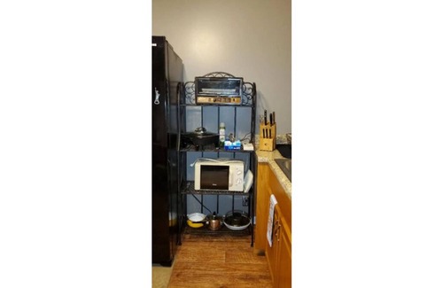 Dadeville Apartamento | Lake Martin Water View Studio Apt. Public Boat Ramp .06 miles from apartment.