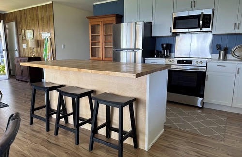 Fruitland Township Casa | Lake Michigan Beach Time - Private Beach on Lake Michigan