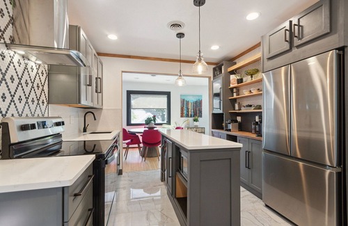 Monona Casa | Lake Monona Hideaway