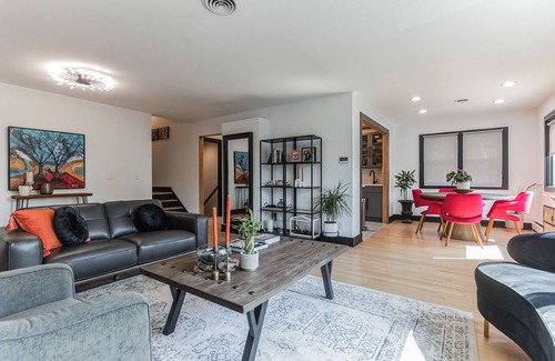 Monona Casa | Lake Monona Hideaway