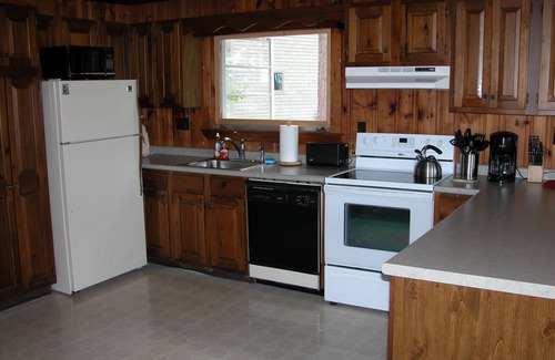 Bridgton Cabaña | Lake / Mountain View-Highland Lake Waterfront 3 habitaciones Cottage