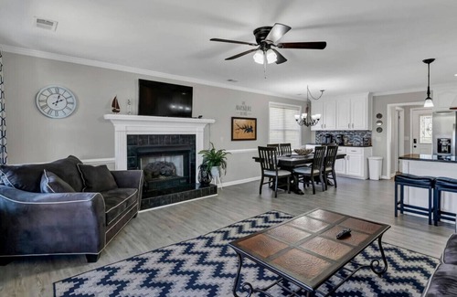 Chapin Apartamento | Lake Murray Group Getaway | Sleeps 14 | Kayaks
