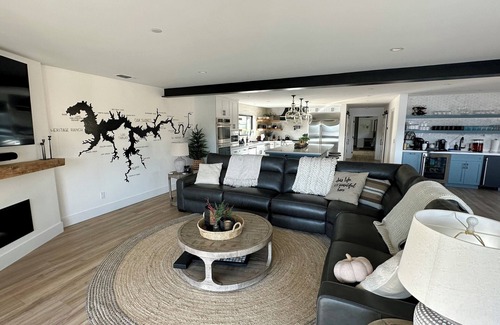 Oak Shores Casa | LAKE NACIMENTO LAKEFRONT Luxury Retreat “Buckim's Cove”-Oak Shores-Private Dock