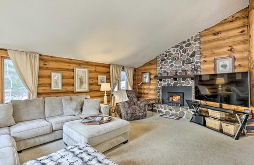 Tomahawk Casa | Lake Nokomis Escape with Dock and Beach Access