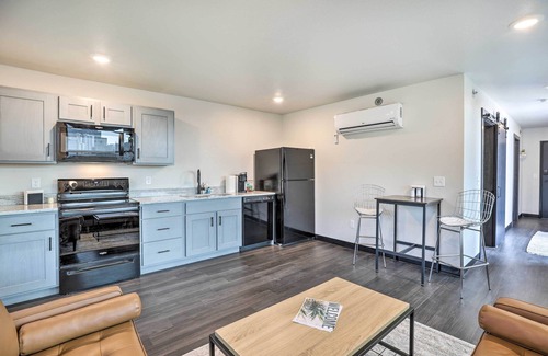 Lake Norden Apartamento | Lake Norden Apartment w/ Spacious Balcony!