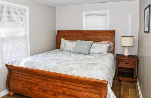 Catawba Casa | Lake Norman Getaway with 4 Beds