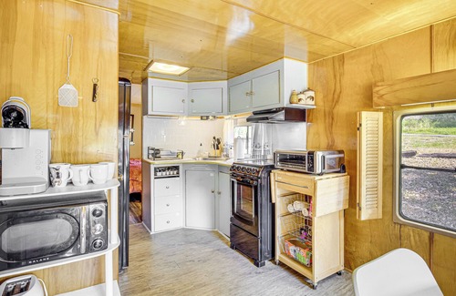 Gravois Mills Cabaña | Lake of the Ozarks Retreat w/ Dock & Sunset View!