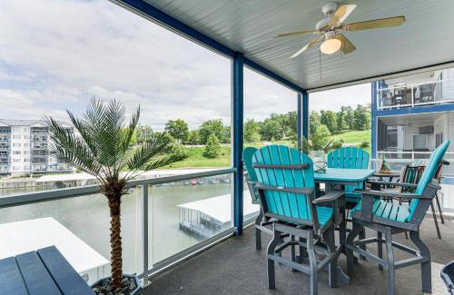 Lake Ozark Apartamento | Lake of the Ozarks Retreat with Waterfront View!