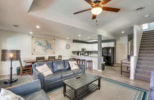 Lake Ozark Casa | Lake of the Ozarks Vacation Rental Boat DockandSlip
