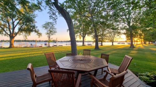 Bremen Casa | Lake Of The Woods Sunset Shore