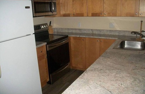 Clewiston Condominio | Lake Okeechobee Condo! #220