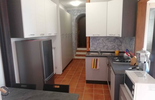 Pella Apartamento | lake Orta Apartment with lake view, private courtyard and garden pets allowed