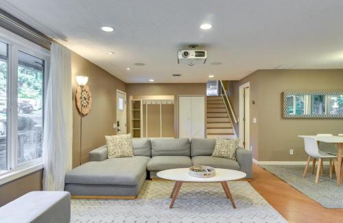 Palisades Casa | Lake Oswego Home with Covered Patio Near Portland!