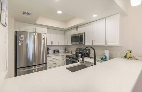 Sanibel Condominio | LAKE PALMS 1: TARIFAS BAJAS, RESERVE 28 DÍAS