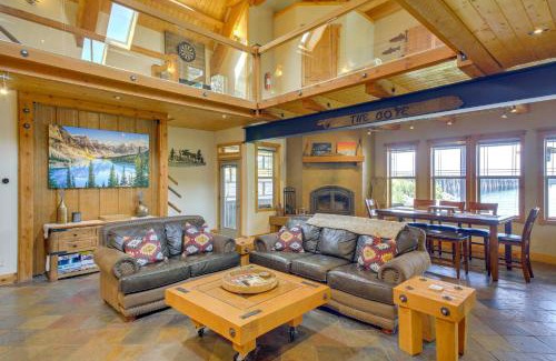 Sandpoint Casa | Lake Pend Oreille Oasis Home with Hot Tub and Games