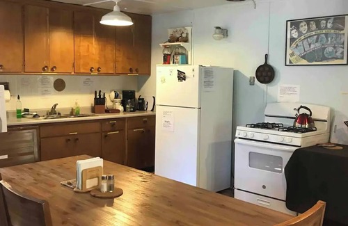 Potter Valley Cabina | Lake Pillsbury/ Hull Mt. Cabin 1Br/1Ba Great View!