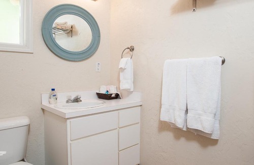 Neotsu Casa | Lake Point Hideaway