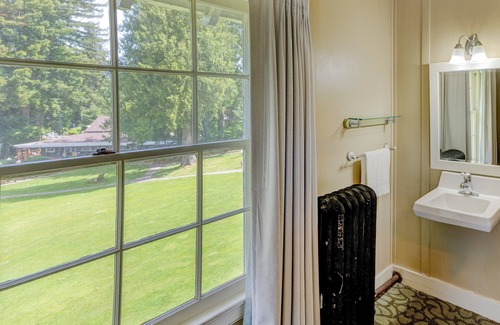 Quinault Cabina | Lake Quinault Lodge